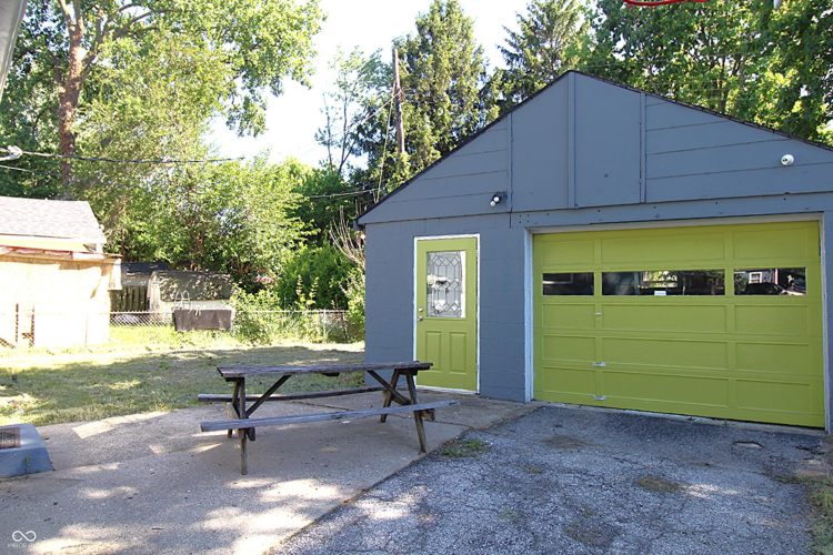 Listing Image 20