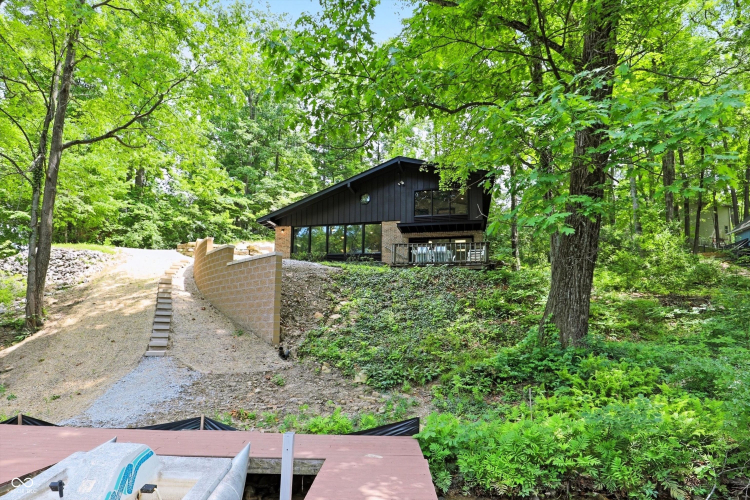 Listing Image 63