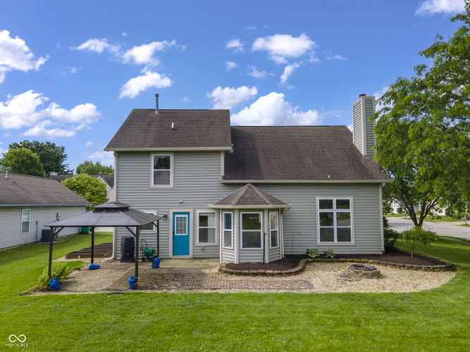 Listing Image 12