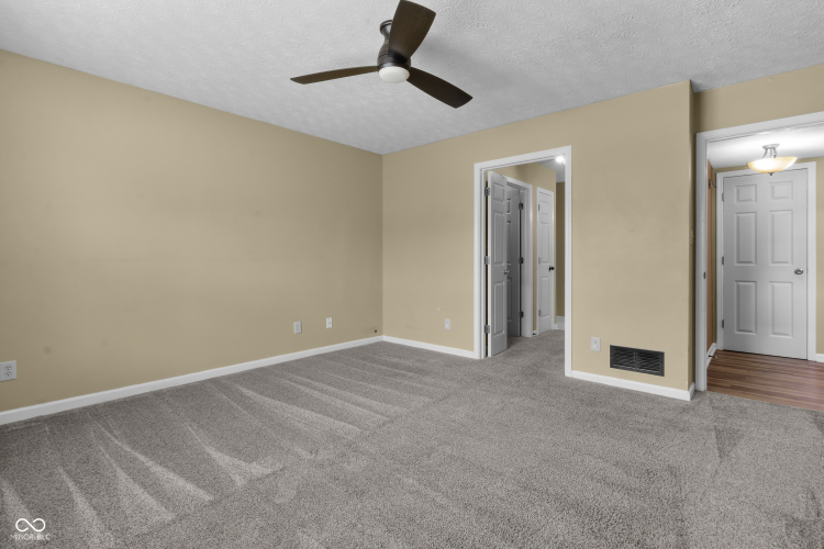 Listing Image 47