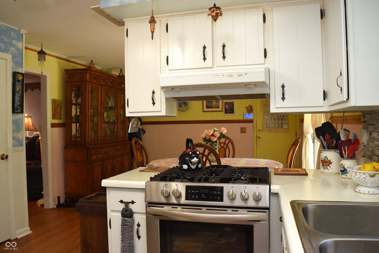 Listing Image 31