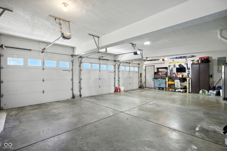 Listing Image 52