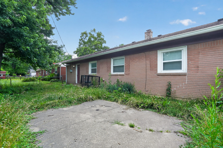 Listing Image 29