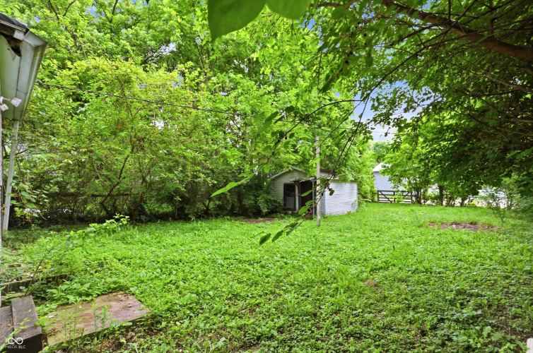 Listing Image 13