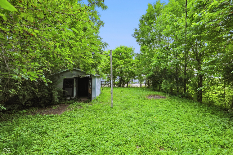 Listing Image 14