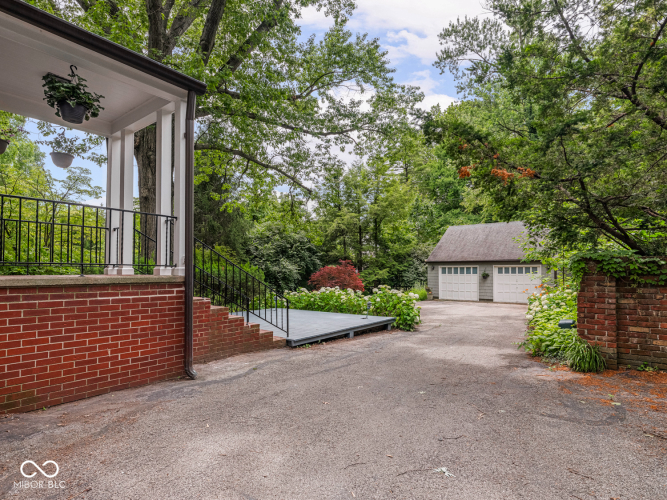 Listing Image 56