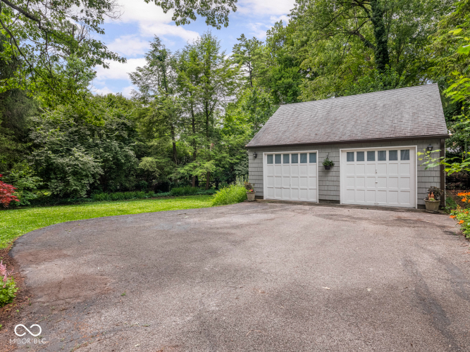 Listing Image 64