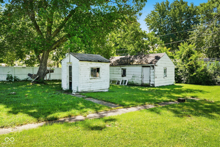 Listing Image 42