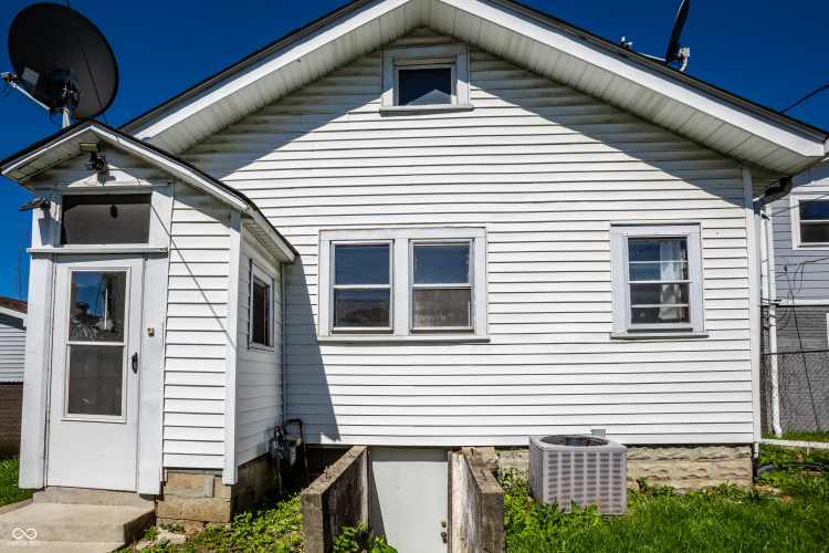 Listing Image 27