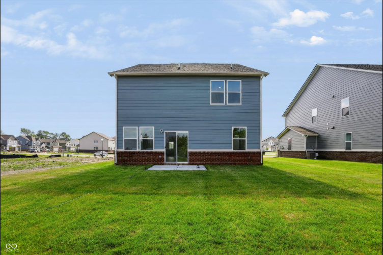 Listing Image 32
