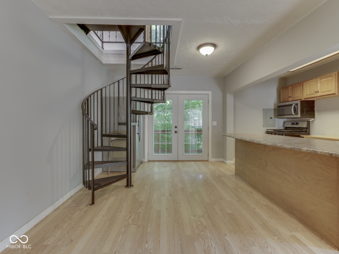 Listing Image 65