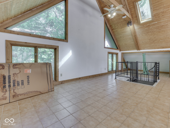Listing Image 84