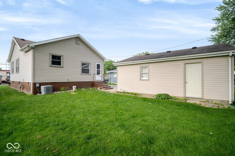 Listing Image 34