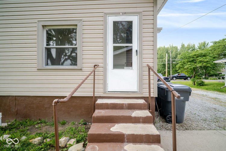 Listing Image 35