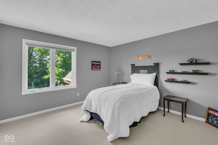 Listing Image 59