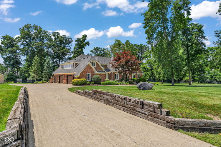 Listing Image 91