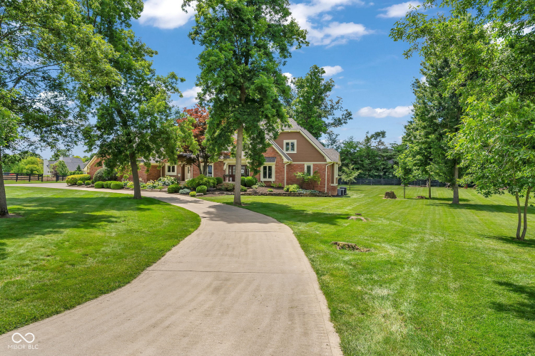 Listing Image 93