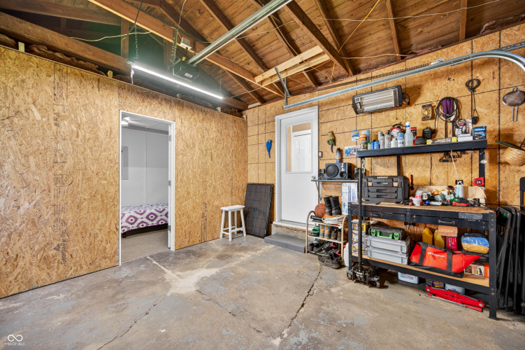 Listing Image 34