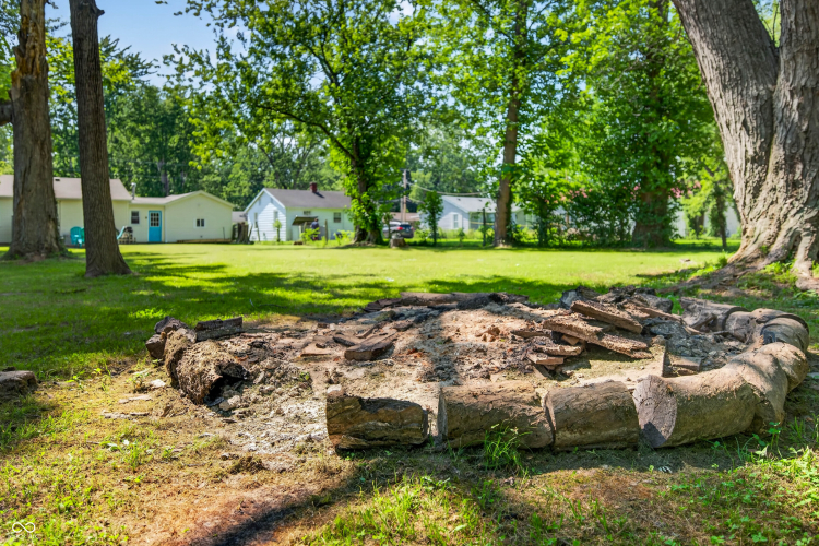 Listing Image 54