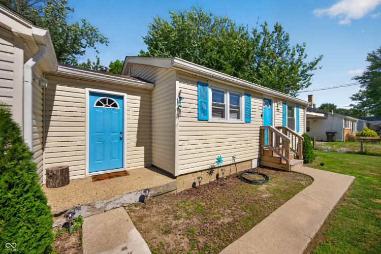 Listing Image 9