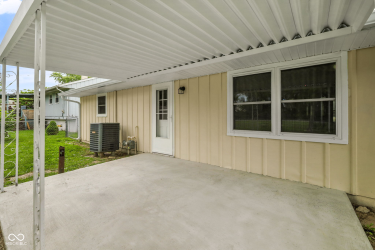 Listing Image 30