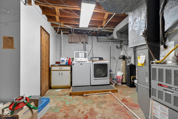 Listing Image 28