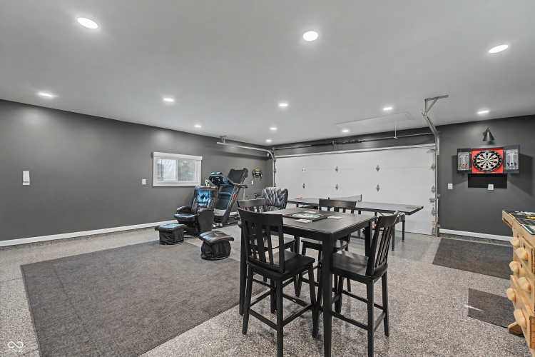 Listing Image 54