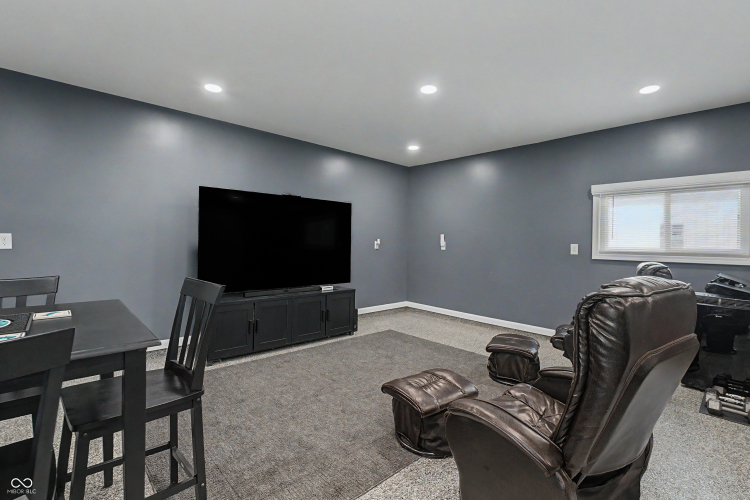 Listing Image 56