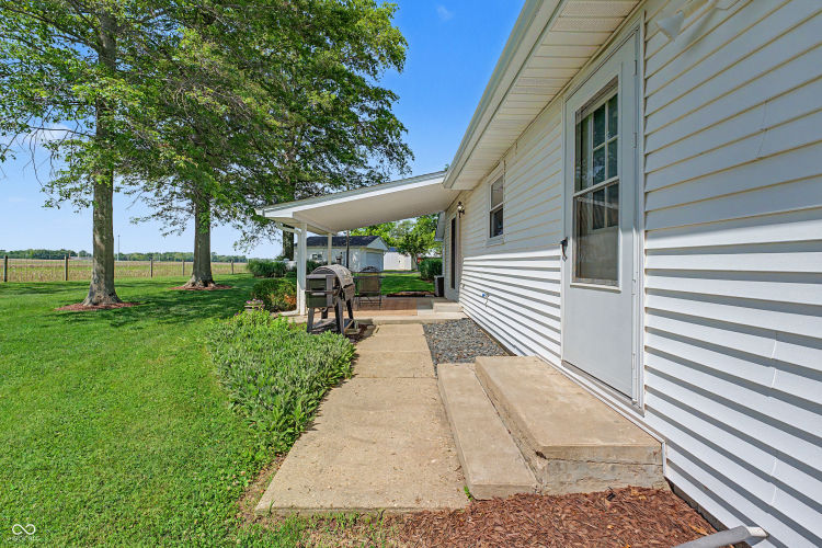 Listing Image 69