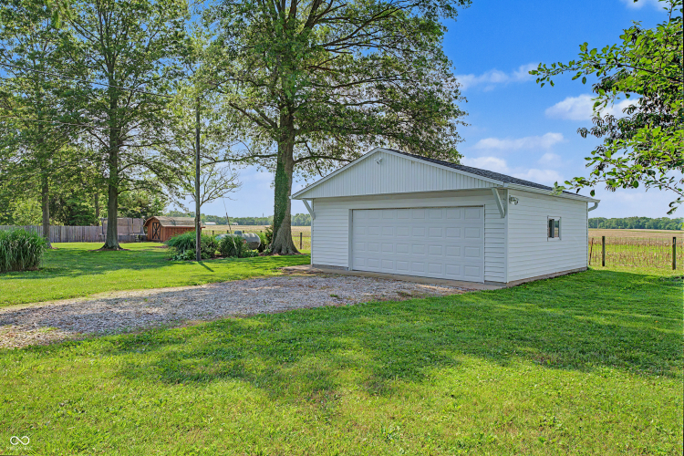 Listing Image 86