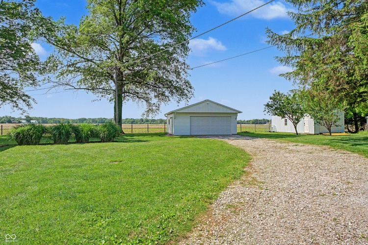 Listing Image 89