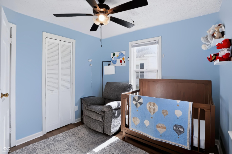 Listing Image 18