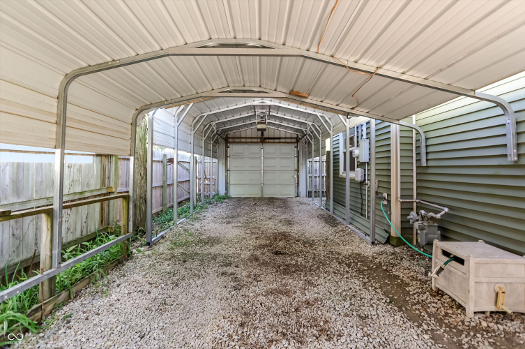 Listing Image 32