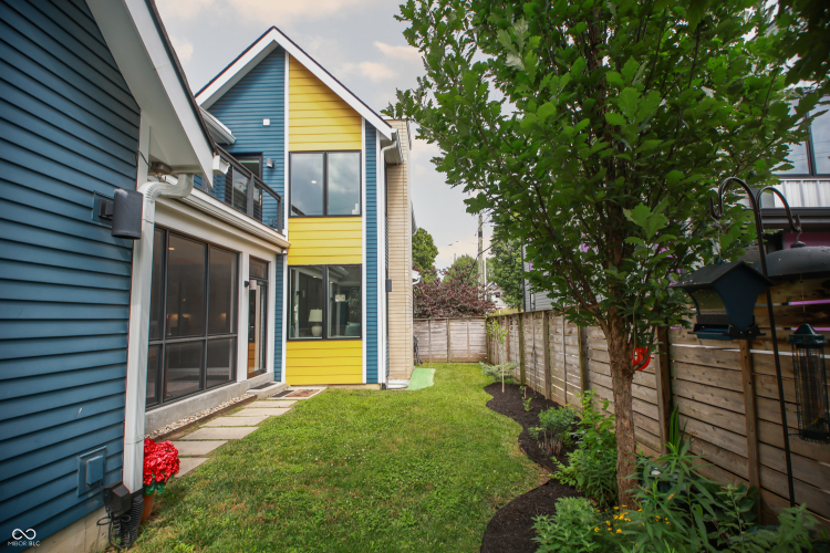 Listing Image 80