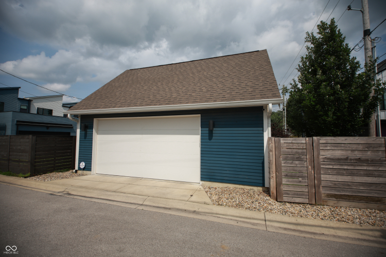 Listing Image 86