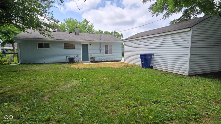Listing Image 15