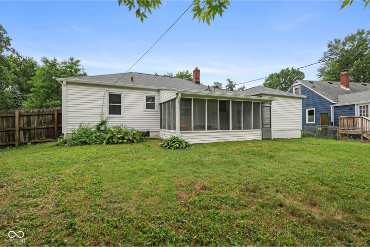 Listing Image 13