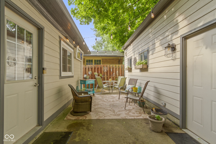 Listing Image 47