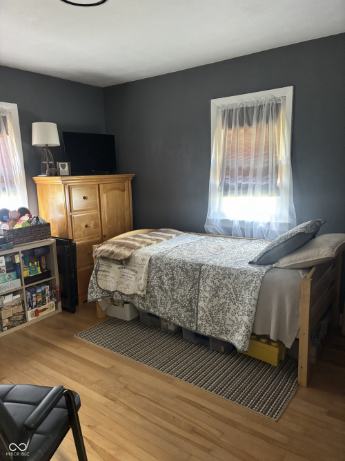 Listing Image 15