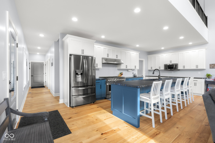 Listing Image 14