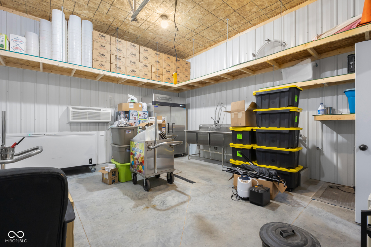 Listing Image 53
