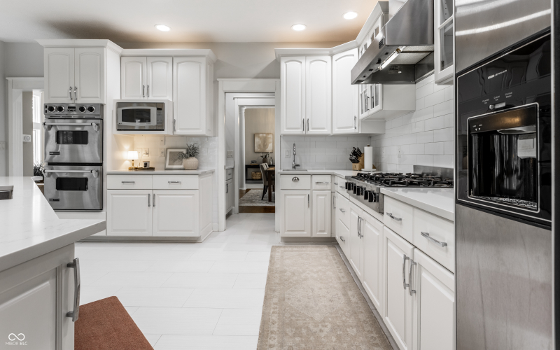 Listing Image 15