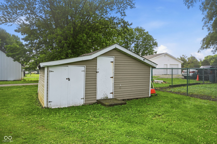 Listing Image 21