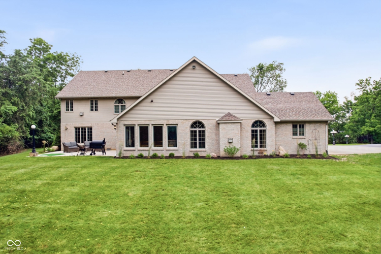 Listing Image 44