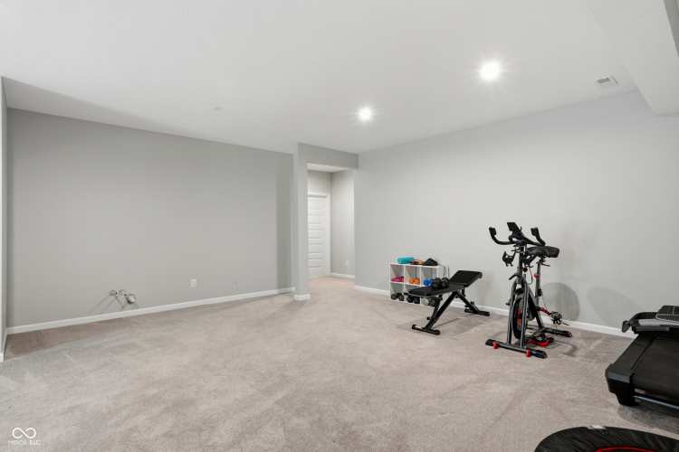 Listing Image 51