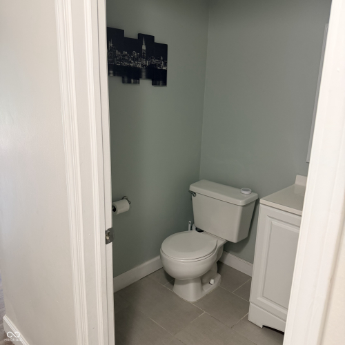 Listing Image 18