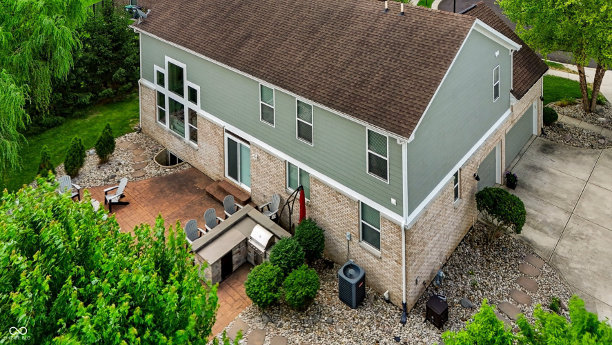 Listing Image 80