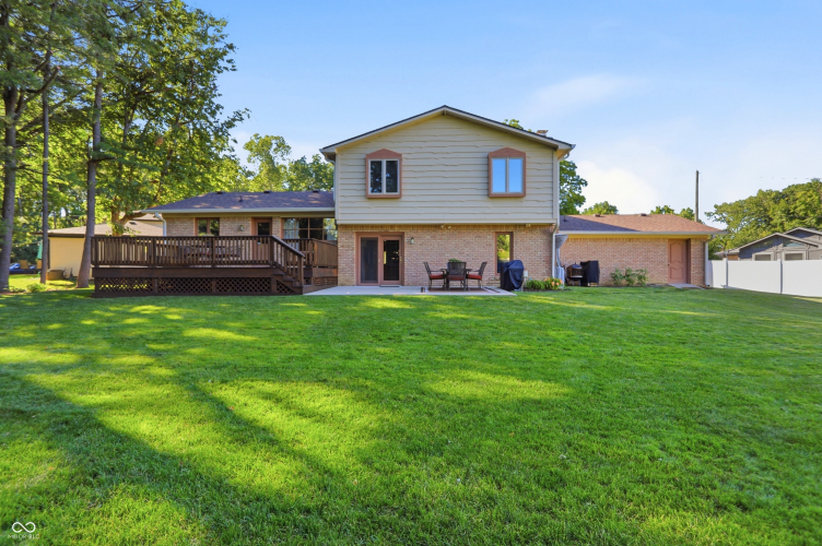 Listing Image 3