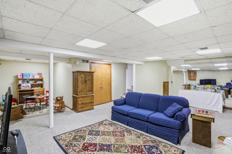 Listing Image 28