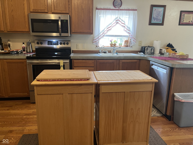 Listing Image 20
